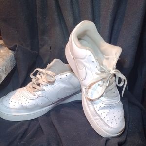 Nike Court Vision Low- Triple White size 11